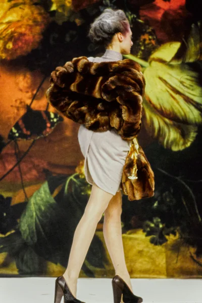 Look 111